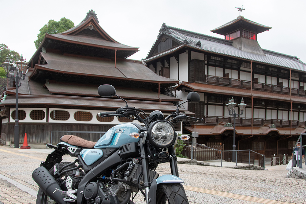 夏の長期休み、旅行先でバイクレンタルを活用しませんか？