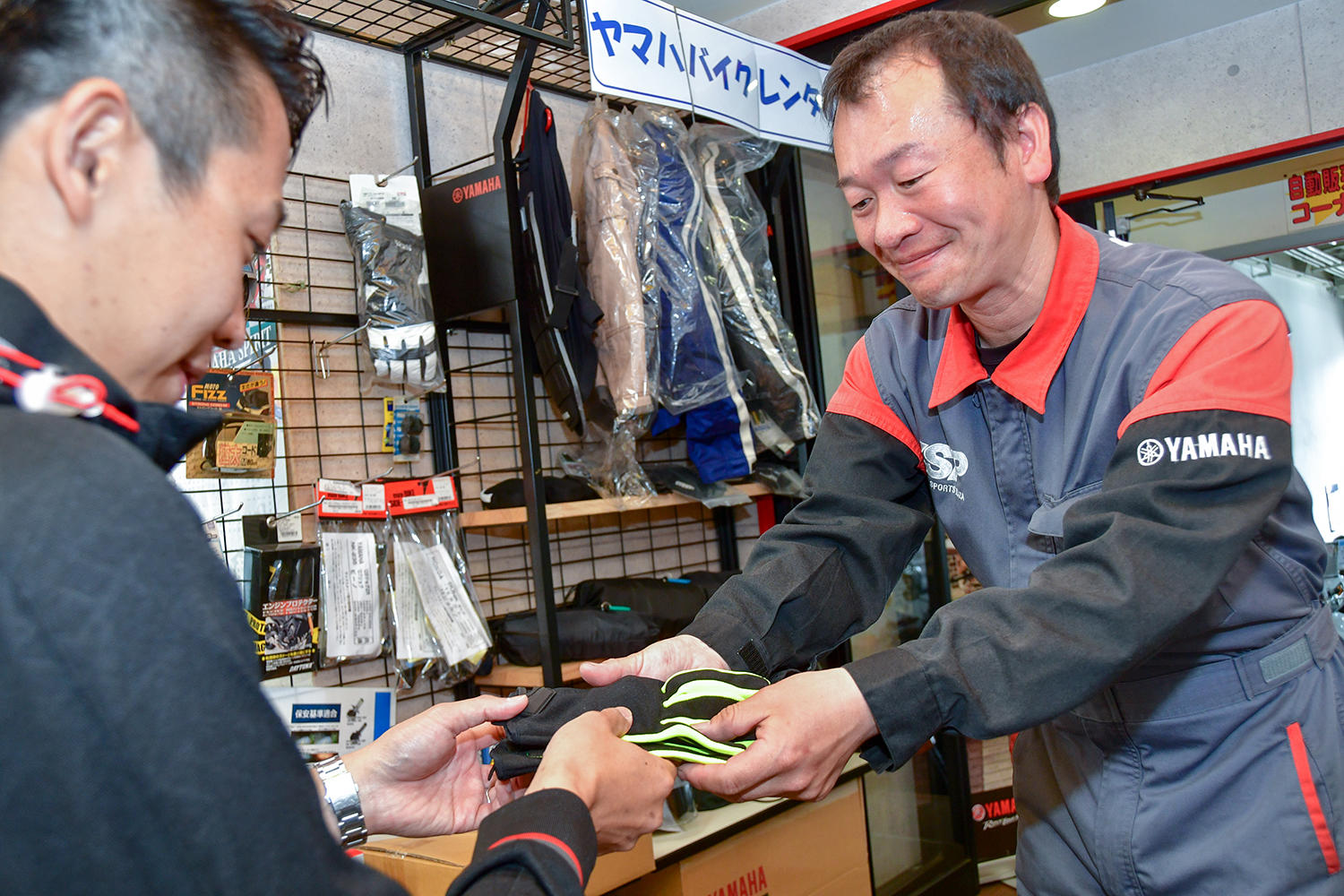 レンタル用の装具コーナーも設けられています。
