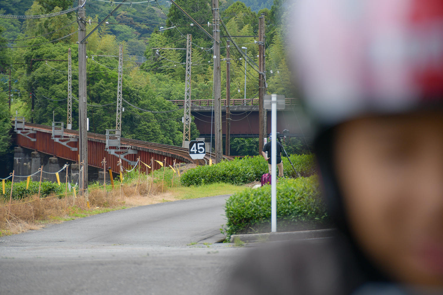 と、遠くから汽笛が聞こえてきました！