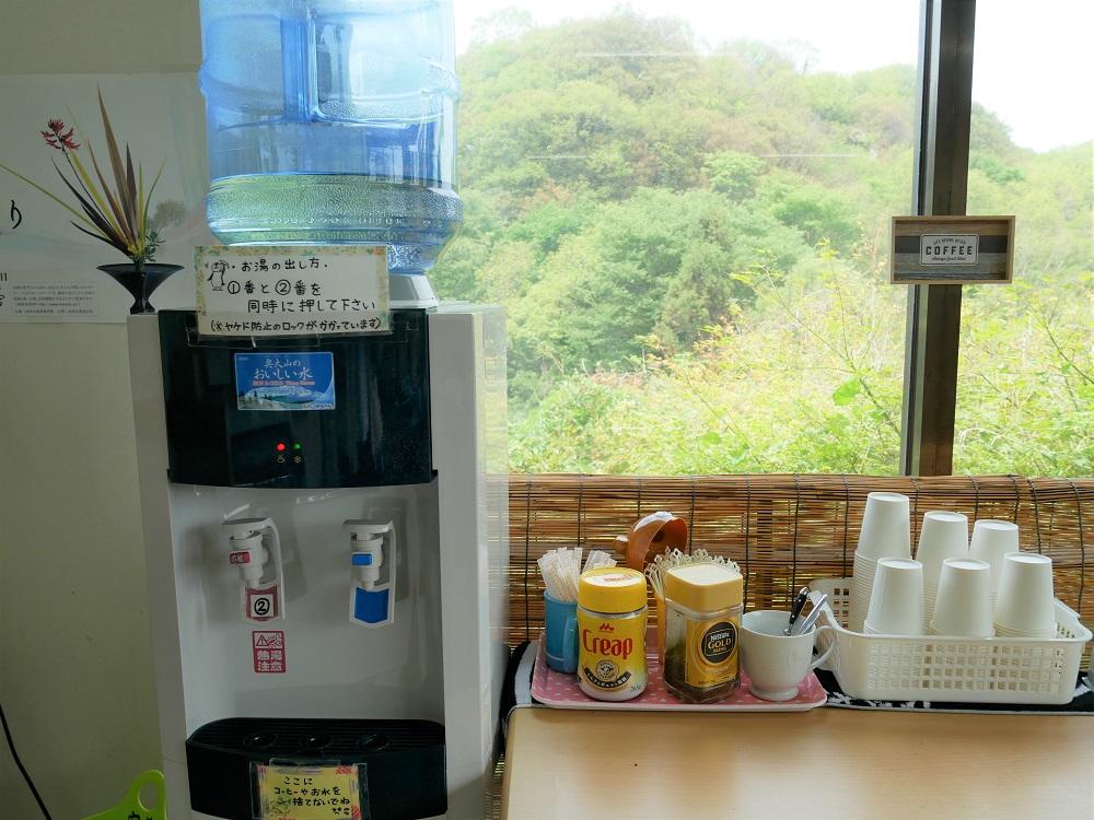 ここではドリンクが無料サービスとなっております。