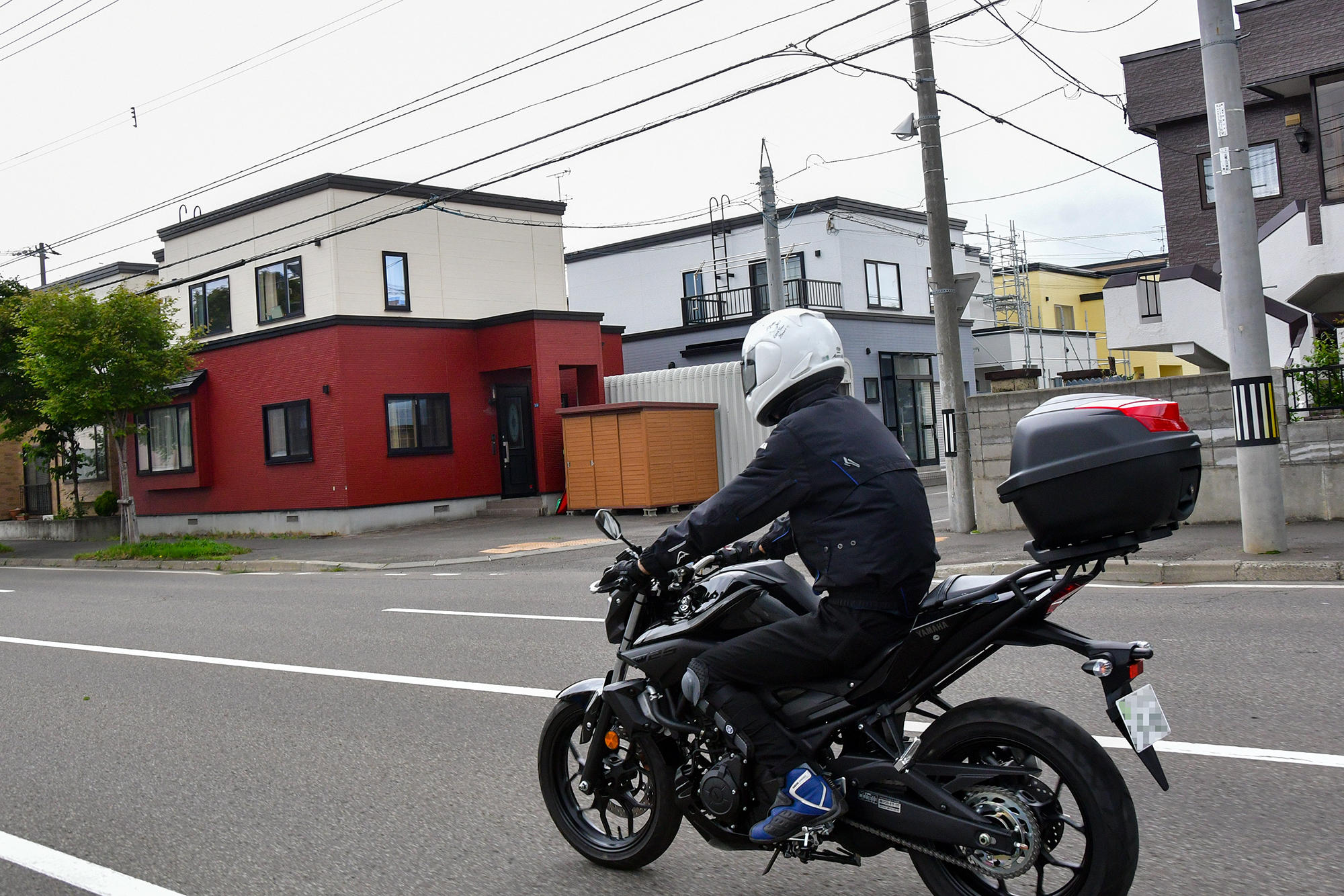 札幌市内は思ったほど渋滞していませんでしたが、慣れない道ですし、普段よりもいっそう安全運転で進みます。