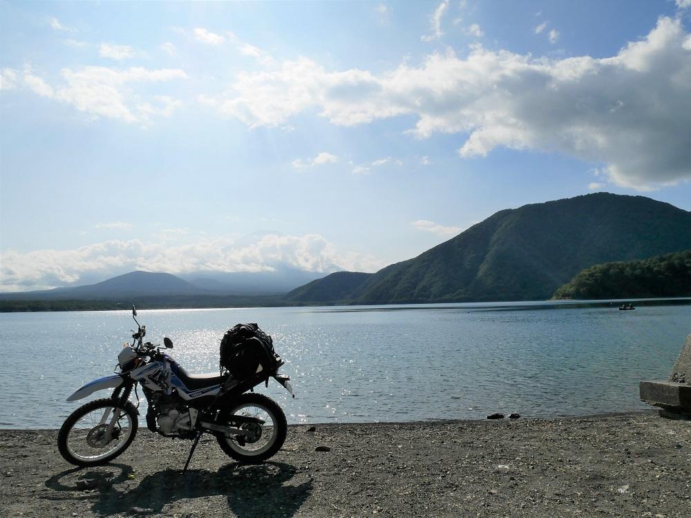 林間キャンプエリアの下は湖畔キャンプエリアになります。