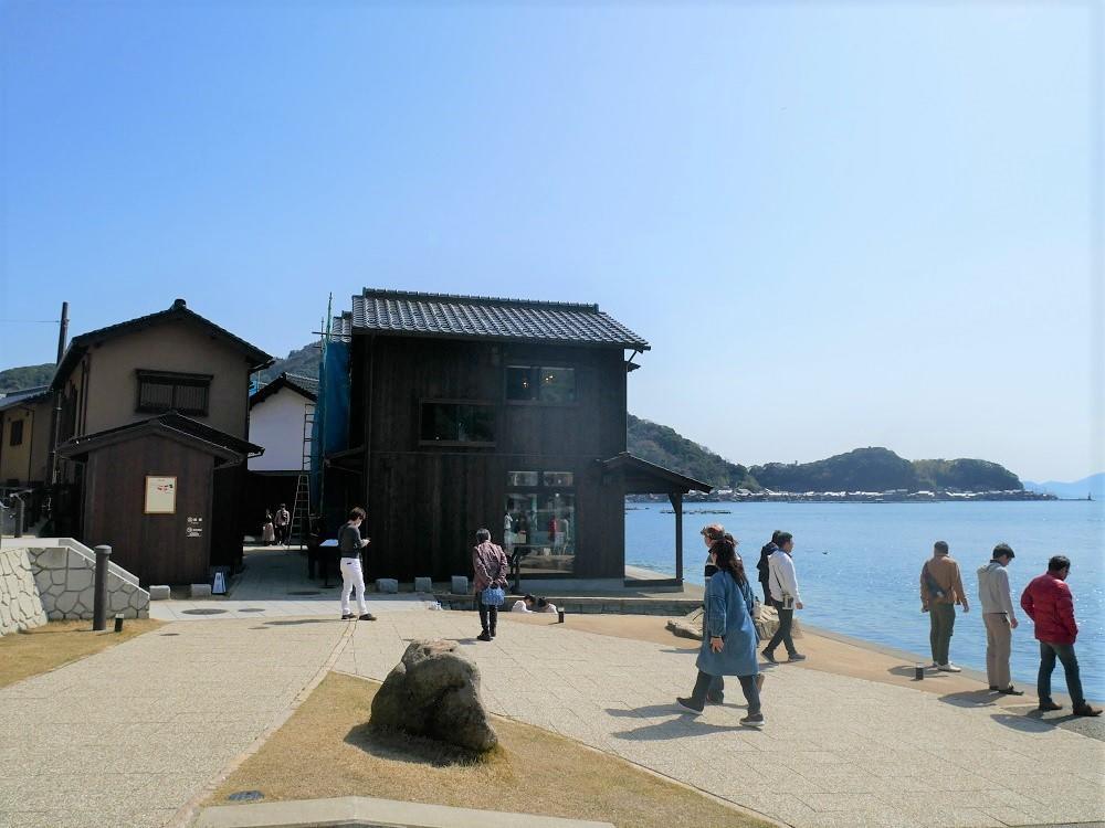 13時15分。 