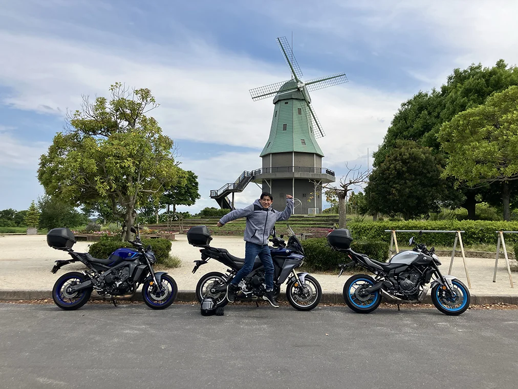 霞ヶ浦の風車とTRACER9 GT+ Y-AMT