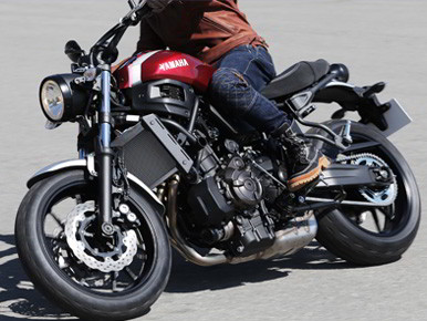 XSR700の画像