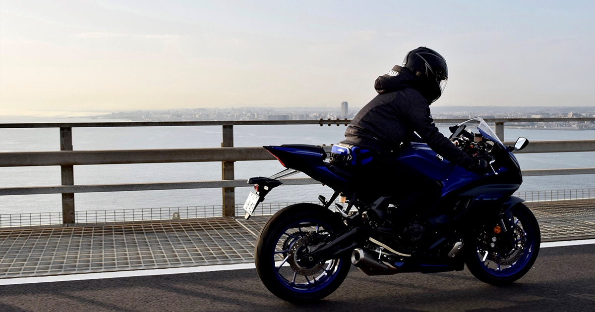 ヤマハ バイクレンタル 大阪 ｜YZF-R7で淡路島の名所とグルメを楽しむ