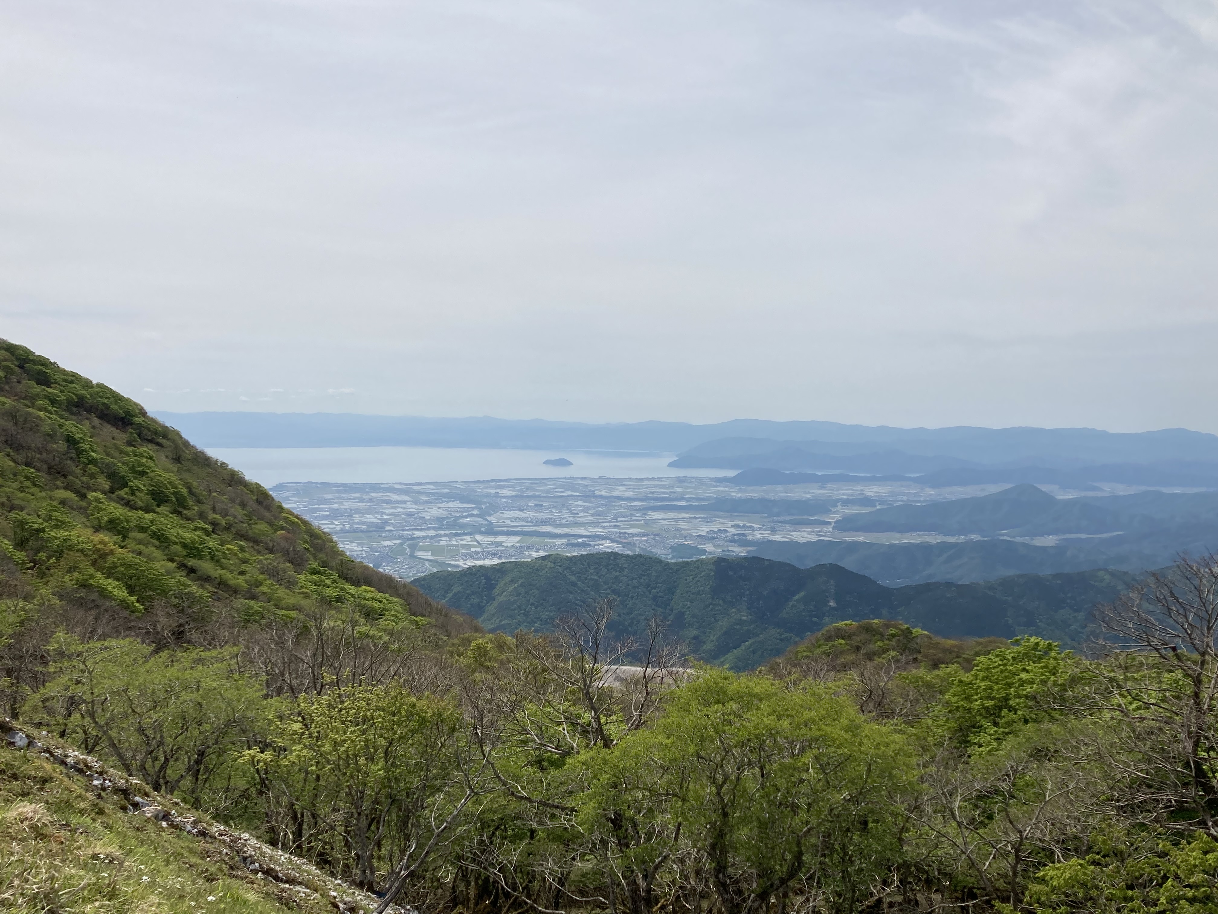 伊吹山から見おろす琵琶湖